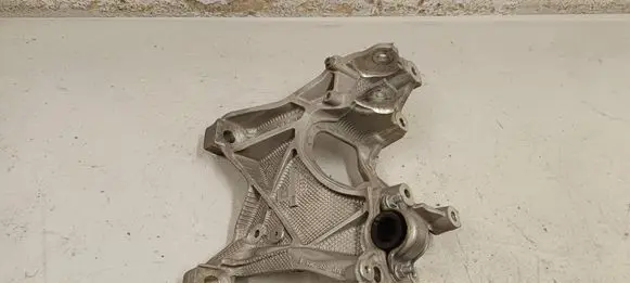 Audi A4 S4 B9 8W Engine mounting bracket 8w0399295e