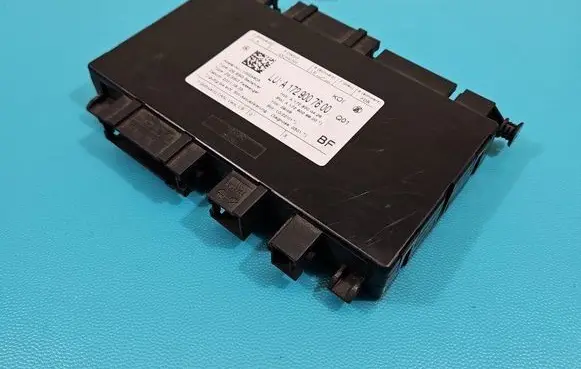 Mercedes-Benz E A207 Central body control module A1729007600 IMPRK1445271