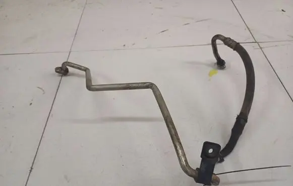 Peugeot 207 Air conditioning (A/C) pipe/hose
