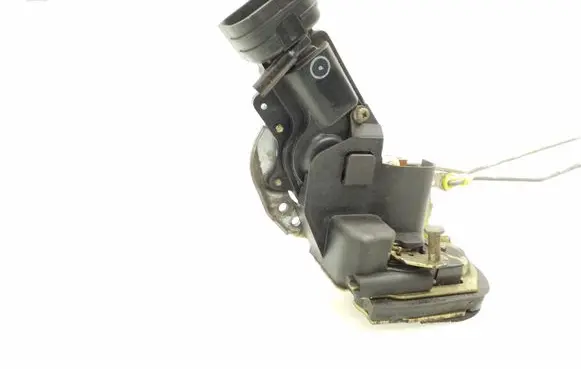 Toyota Land Cruiser (J100) Rear door lock