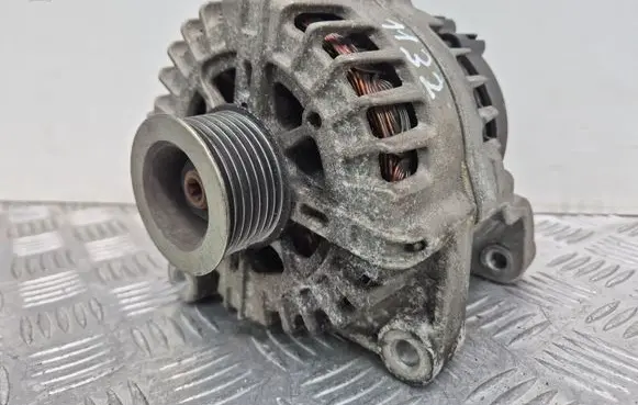 BMW 5 GT F07 Generator/alternator 7807187