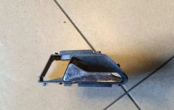Mercedes-Benz E W124 Rear door interior handle 1247600161