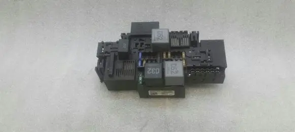 Mercedes-Benz C W205 Fuse module A2229063202