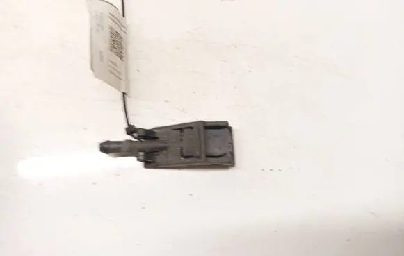 Volkswagen Bora Windshield washer spray nozzle 6E0955985