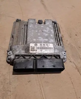 Skoda Octavia Mk2 (1Z) Engine control unit/module 03G906016K 0281012237