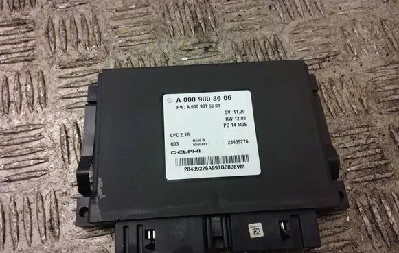 Mercedes-Benz A W176 Gearbox control unit/module A0009003606 A0009015601