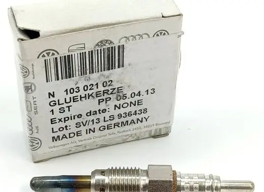Volkswagen Golf IV Glow plug N10302102