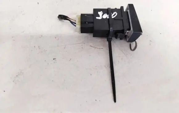 SsangYong Rexton Windscreen/window heater switch 864w02500
