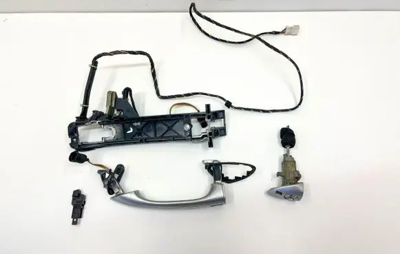 Mercedes-Benz SL R230 Front door exterior handle A2307601570 2307601570