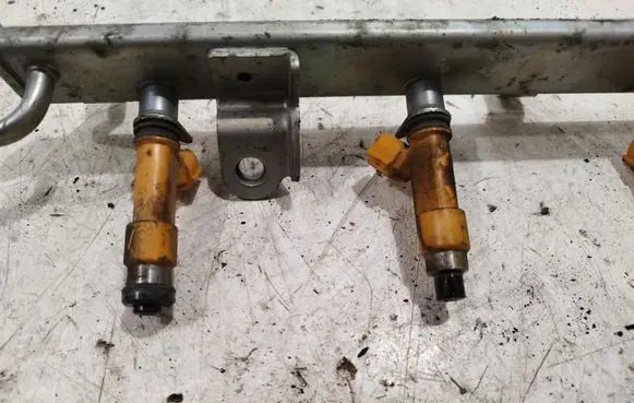 Suzuki Ignis Fuel injection system set 2975000120