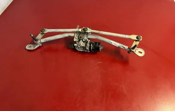 BMW X5 G05 Front wiper linkage 9880517 8739979