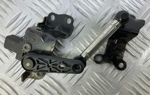 Audi Q3 8U Headlight/headlamp level sensor 1K0941273M
