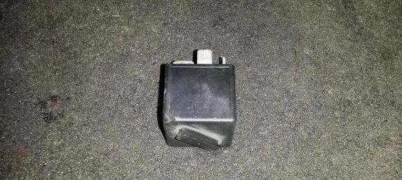 Ford Mondeo MK I Other relay 93bg14n089ca v23136-j4-x1
