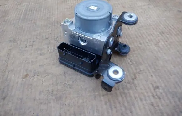 Ford Edge II ABS Pump L2GC2B373DA