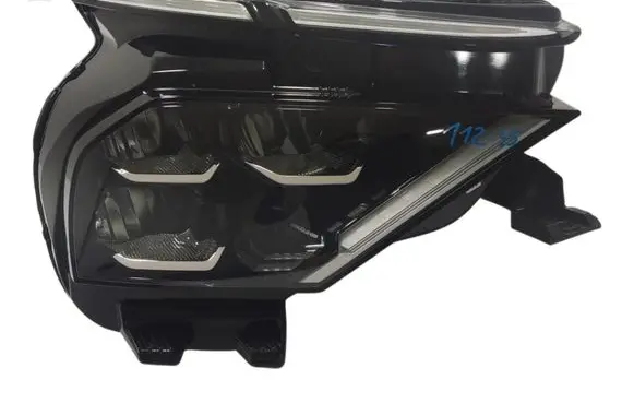 Citroen C4 III e-C4 Headlight/headlamp 9830649280