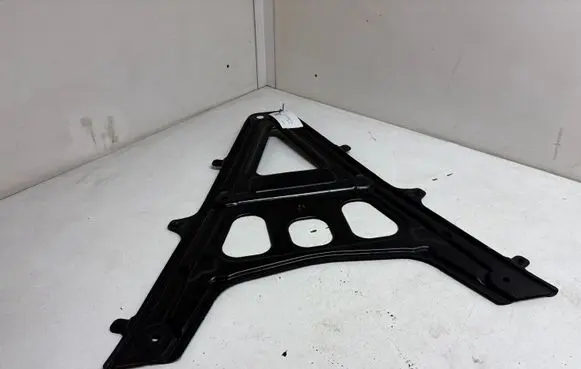 BMW 4 F32 F33 Engine splash shield/under tray 7299690