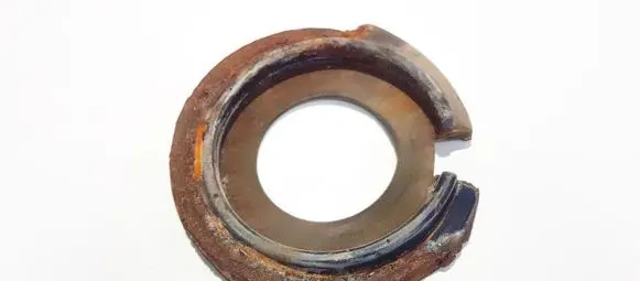 Peugeot 607 Front coil spring rubber mount 9633092380