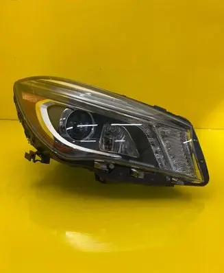 Mercedes-Benz CLA C117 X117 W117 Headlight/headlamp A1178204661