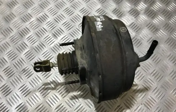 Hyundai Elantra Brake booster