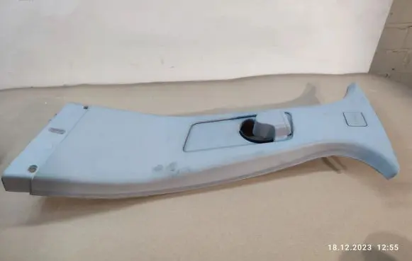 Jaguar XF X250 (B) pillar trim (top) 9X23F24397