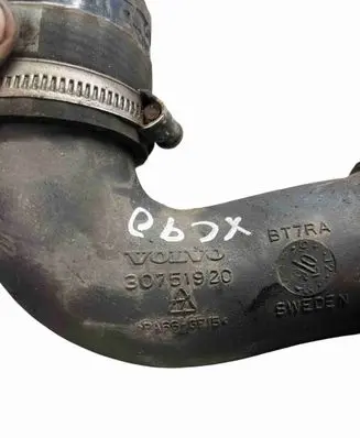 Intercooler hose/pipe
