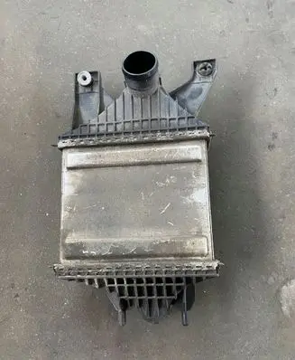 Land Rover Range Rover Sport L494 Intercooler radiator FPLA6K775AB