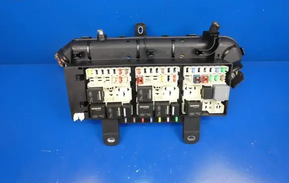 Jaguar F-Pace Fuse box set 