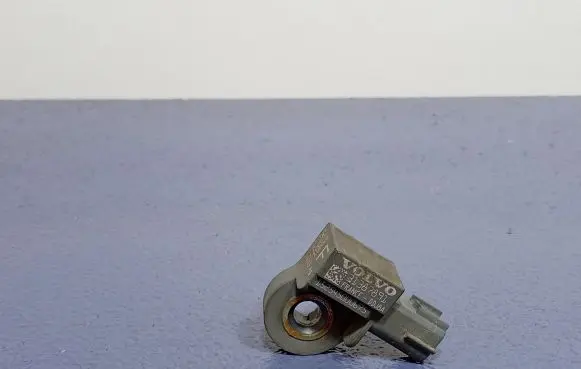 Volvo V40 Airbag deployment crash/impact sensor 31387891