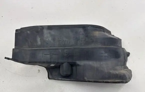 BMW 5 GT F07 Other engine bay part 7149459 7211460 22517