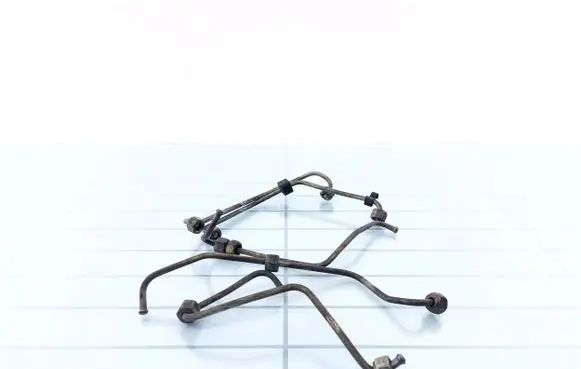 Audi A6 S6 C4 4A Fuel injector supply line/pipe 