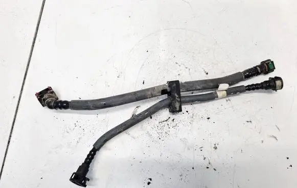Chrysler 200 Fuel line pipe 