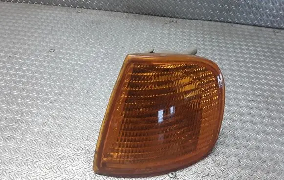 Volkswagen Caddy Front indicator light 084411517
