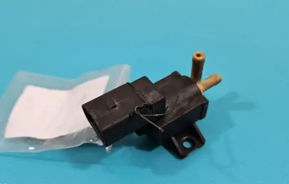 Volkswagen PASSAT B7 Turbo solenoid valve 03C906283B IMPRK1393353