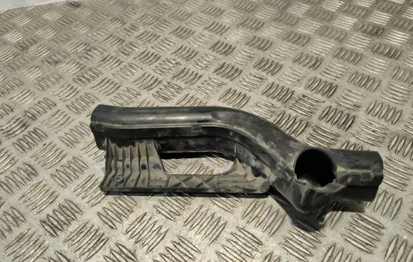 Volvo XC60 Other engine bay part