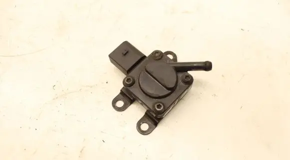 BMW 7 F01 F02 F03 F04 Exhaust gas pressure sensor 7808013