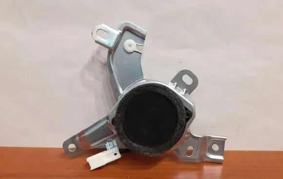 Lexus RX 330 - 350 - 400H Panel speaker 861600WL40 8913000401B