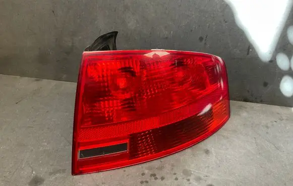 Audi A4 S4 B7 8E 8H Rear/tail lights 8E5945096 96503702