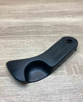 BMW 5 E39 Engine bonnet (hood) release handle 8226621
