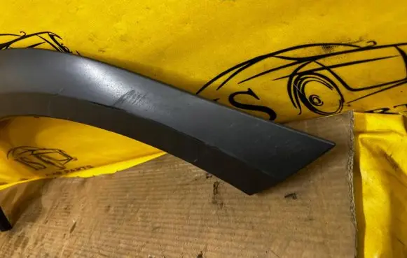 Peugeot 508 RXH Rear arch trim 9674307177