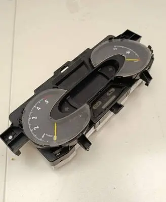 Opel Vivaro Speedometer (instrument cluster) 248107330R