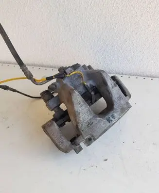Jaguar F-Pace Front brake caliper A426M