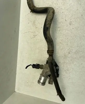 Engine coolant pipe/hose