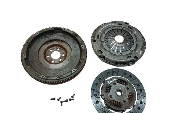 Skoda Octavia Mk2 (1Z) Clutch set kit 03C141031D