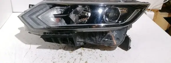 Nissan Qashqai Headlight/headlamp 10019009 2679743