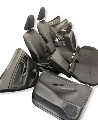 Toyota Yaris Cross Seat set 