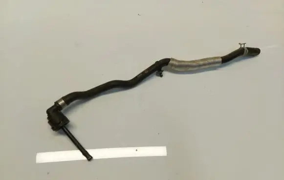 Mercedes-Benz GLA H247 Engine coolant pipe/hose a2475010125