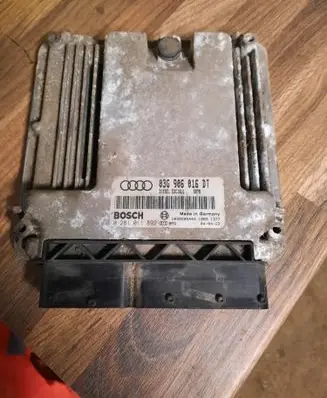 Audi A3 S3 8P Engine control unit/module