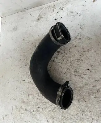 Audi Q7 4L Intercooler hose/pipe 7L6145972E