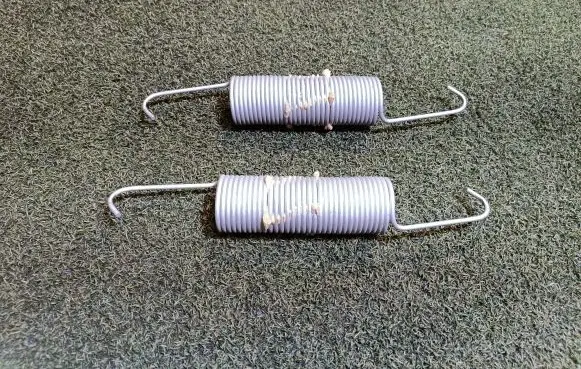 Mercedes-Benz S W222 Tailgate/trunk/boot tension spring 