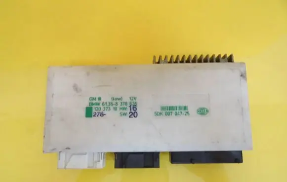 BMW 5 E39 Central body control module 8378635 61.35-8378635 5DK007047-25